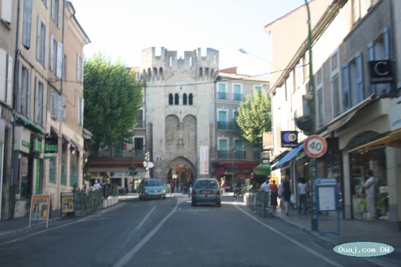 Porte dans la vieille ville de Manosque